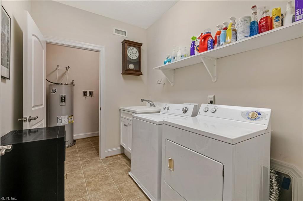 303 Garman Loop Yorktown VA 23690