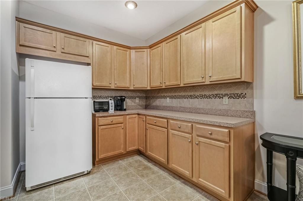303 Garman Loop Yorktown VA 23690