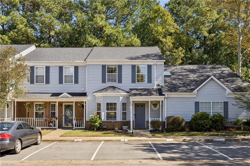 411 Wrought Iron Bend Yorktown VA 23693