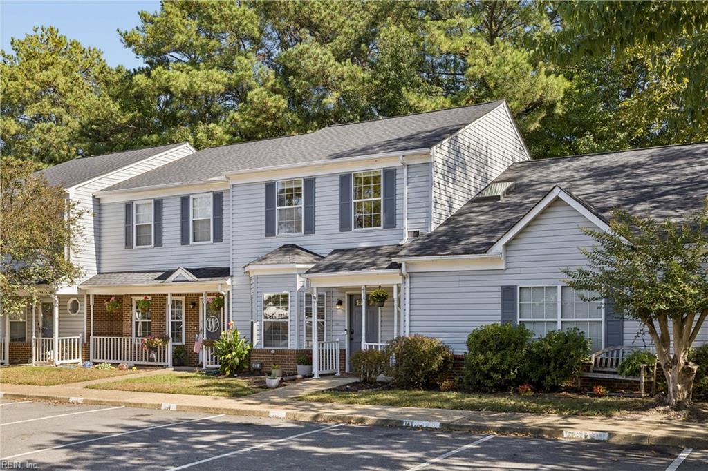 411 Wrought Iron Bend Yorktown VA 23693