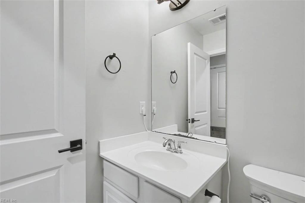 113 Hale Circle Yorktown VA 23690