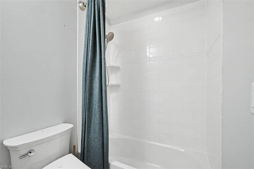 113 Hale Circle Yorktown VA 23690