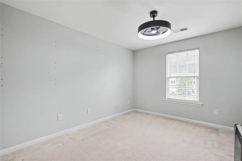 113 Hale Circle Yorktown VA 23690