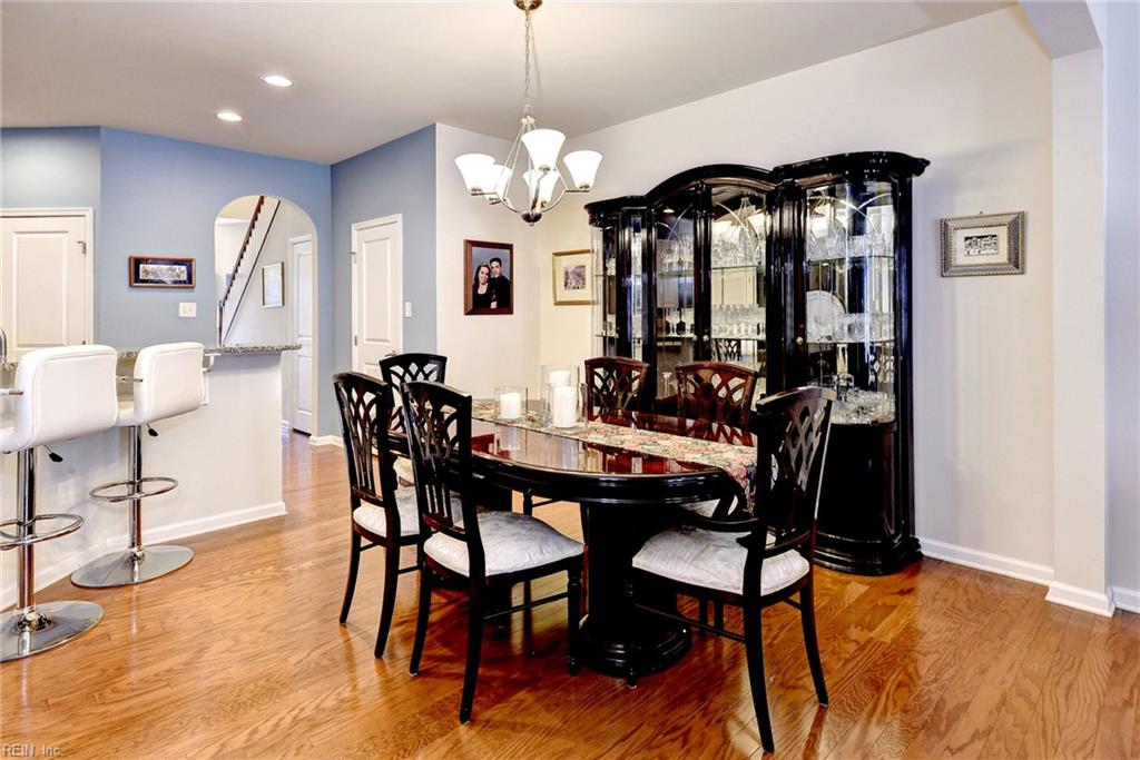 4204 Berry Square Williamsburg VA 23188