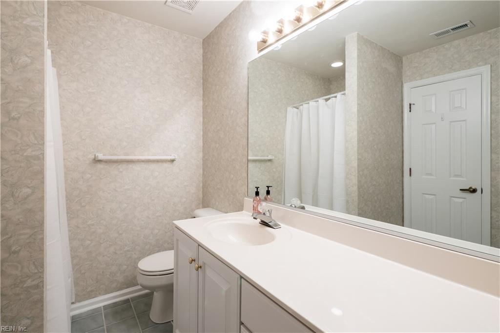 900 Shoreline Pointe Newport News VA 23602