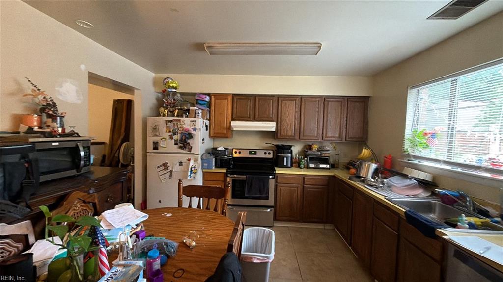 1070 Willow Green Drive Newport News VA 23602