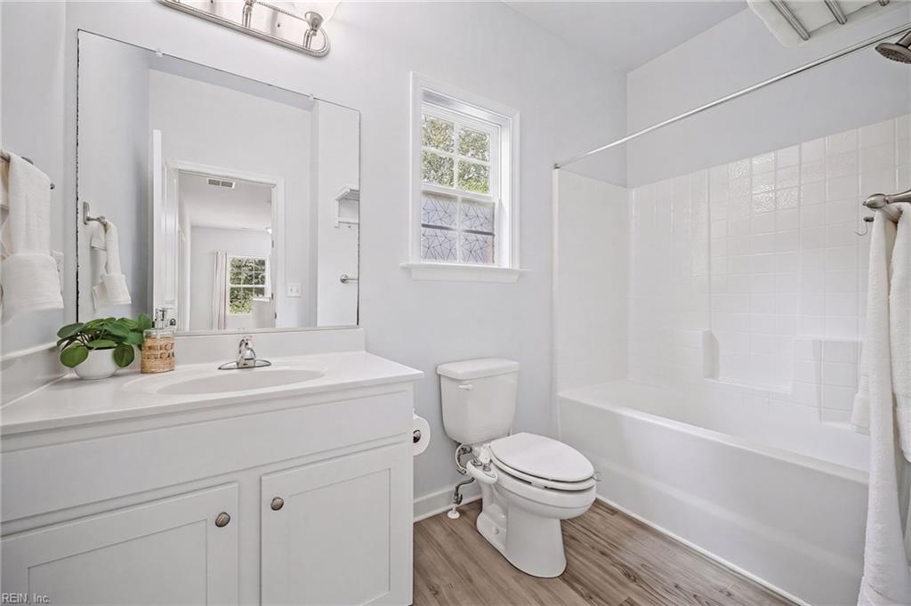 213 Wineberry Way Yorktown VA 23692