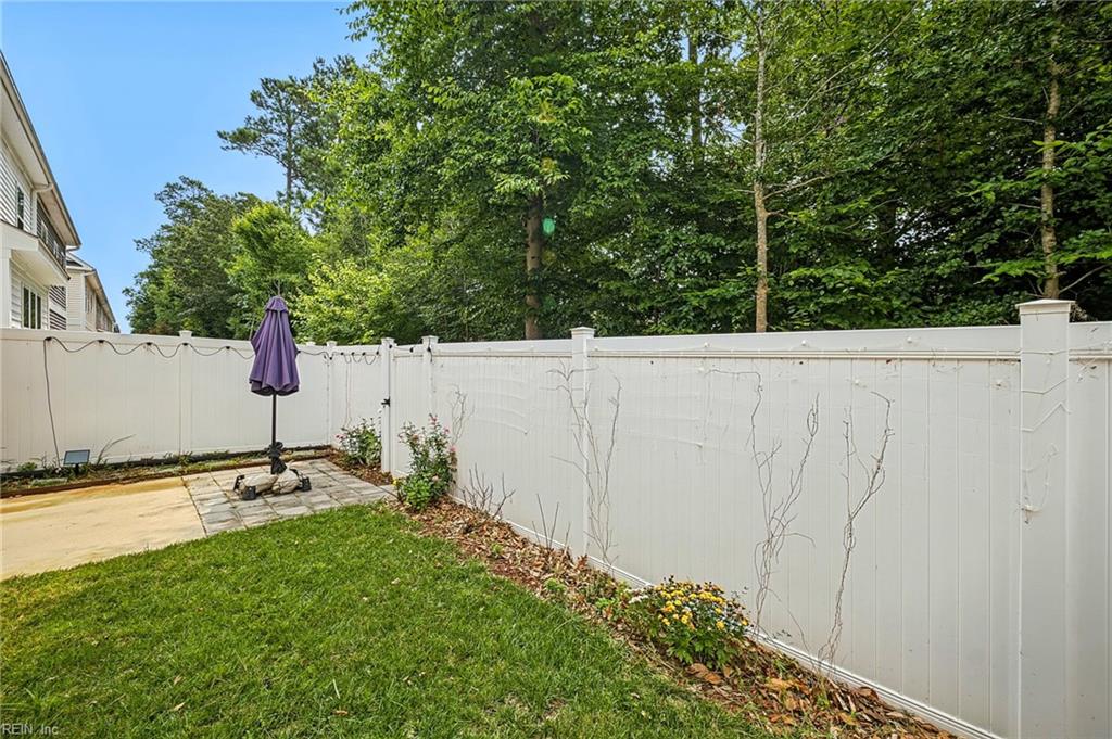 213 Wineberry Way Yorktown VA 23692