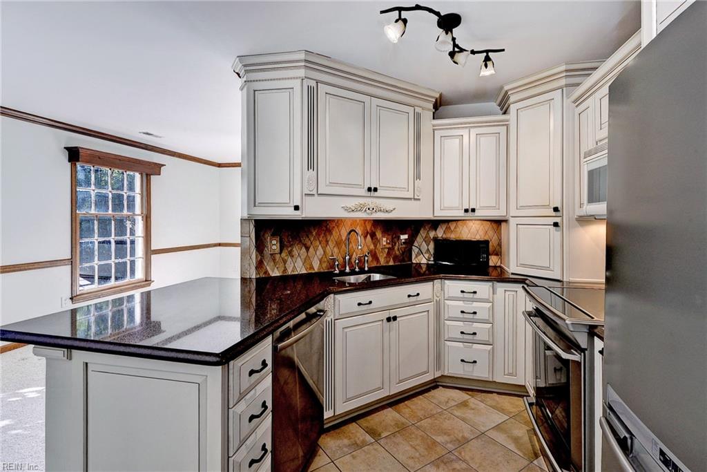 208 Woodmere Drive Williamsburg VA 23185