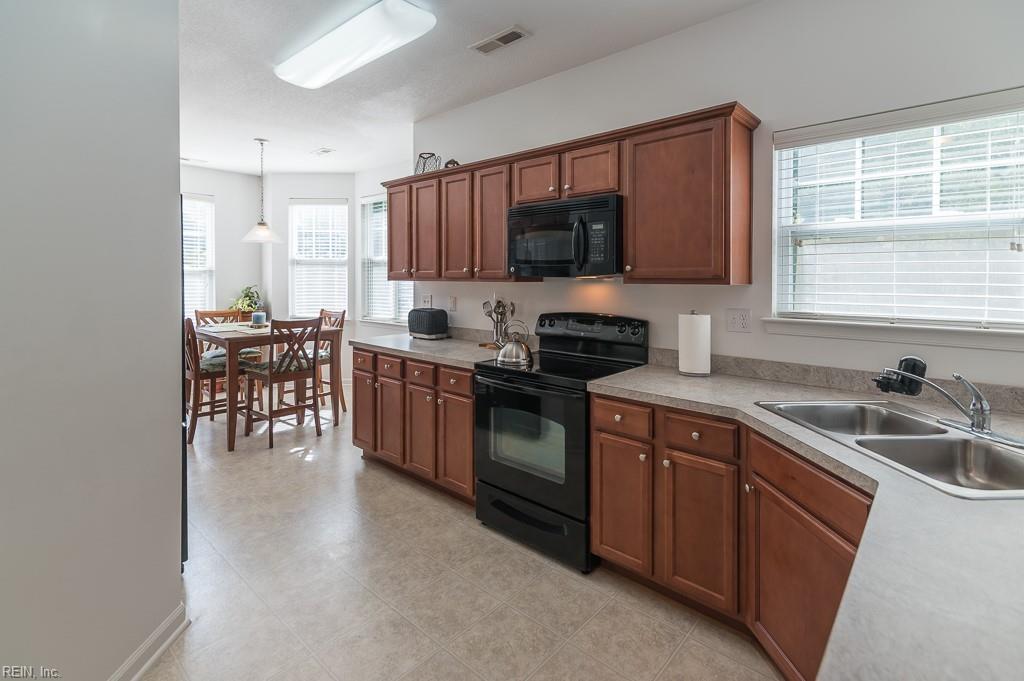 713 Windy Way Newport News VA 23602
