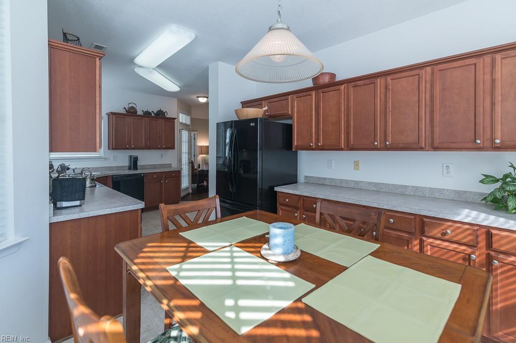 713 Windy Way Newport News VA 23602