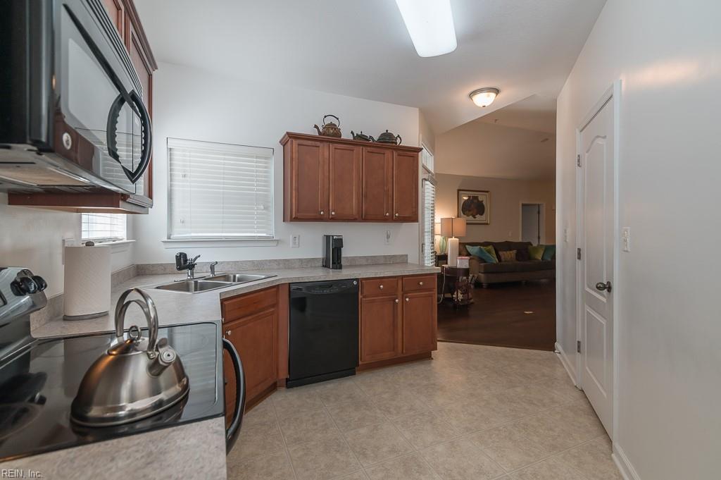 713 Windy Way Newport News VA 23602