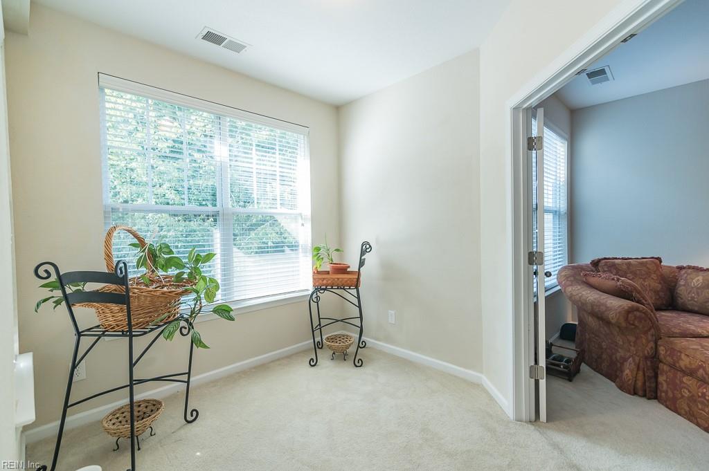713 Windy Way Newport News VA 23602