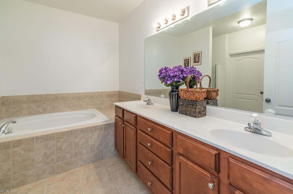 713 Windy Way Newport News VA 23602