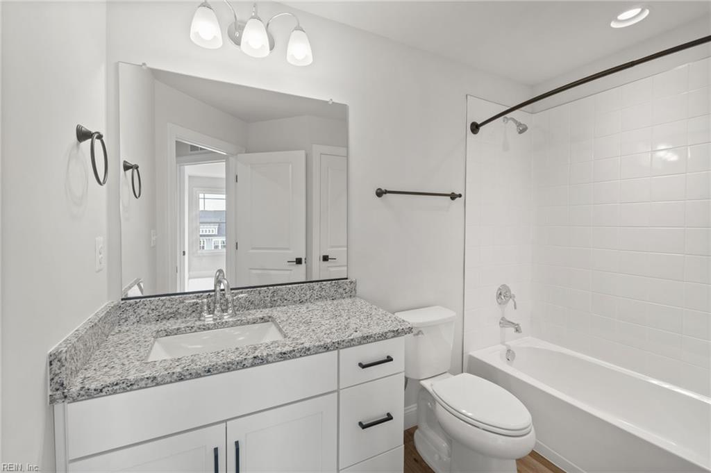127 Bracewell Lane Yorktown VA 23692
