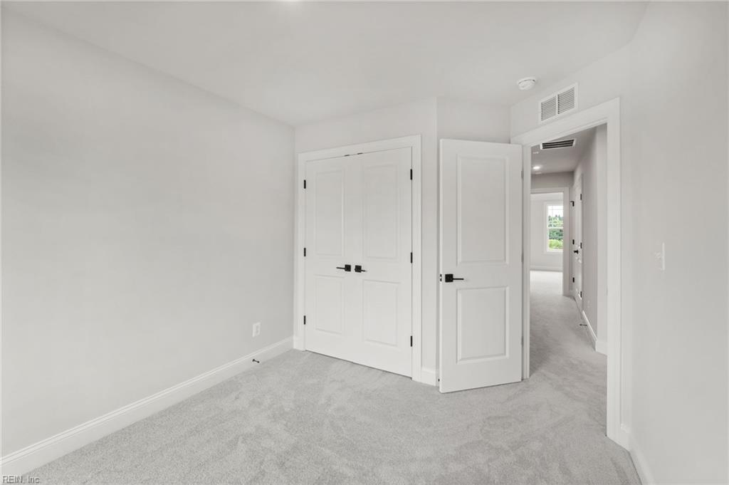 127 Bracewell Lane Yorktown VA 23692