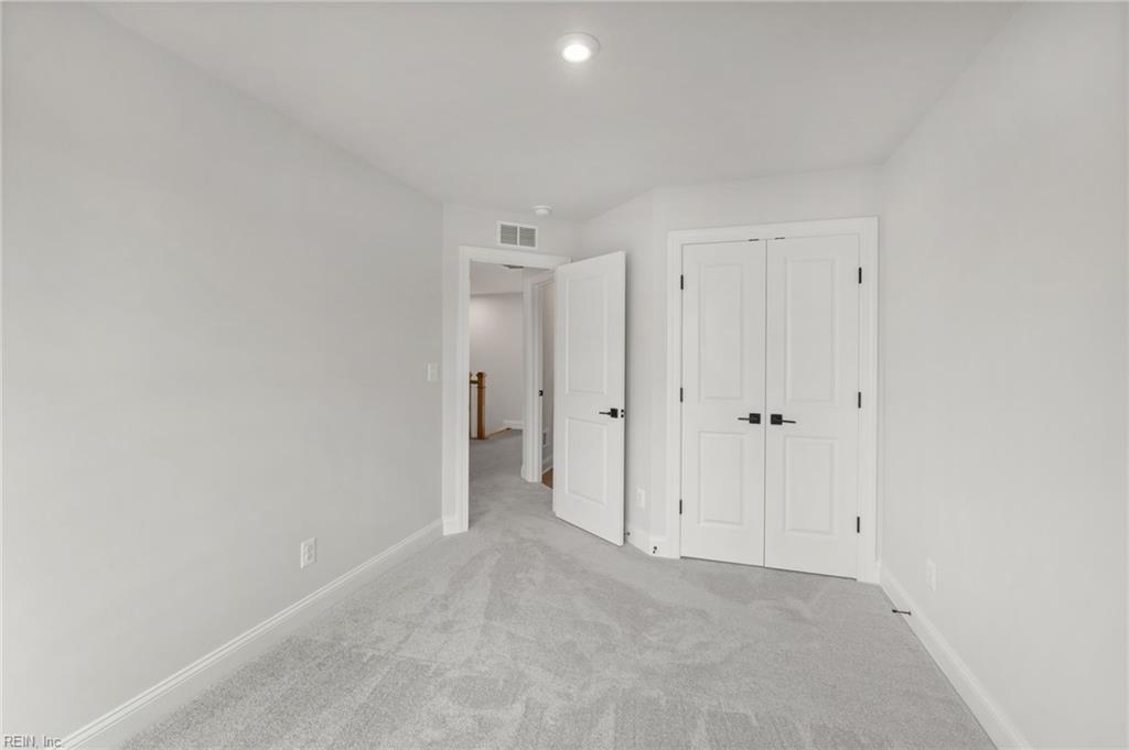 127 Bracewell Lane Yorktown VA 23692