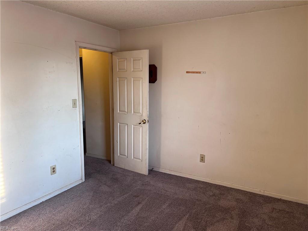 1302 Lake Drive Newport News VA 23602