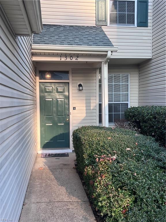 1302 Lake Drive Newport News VA 23602