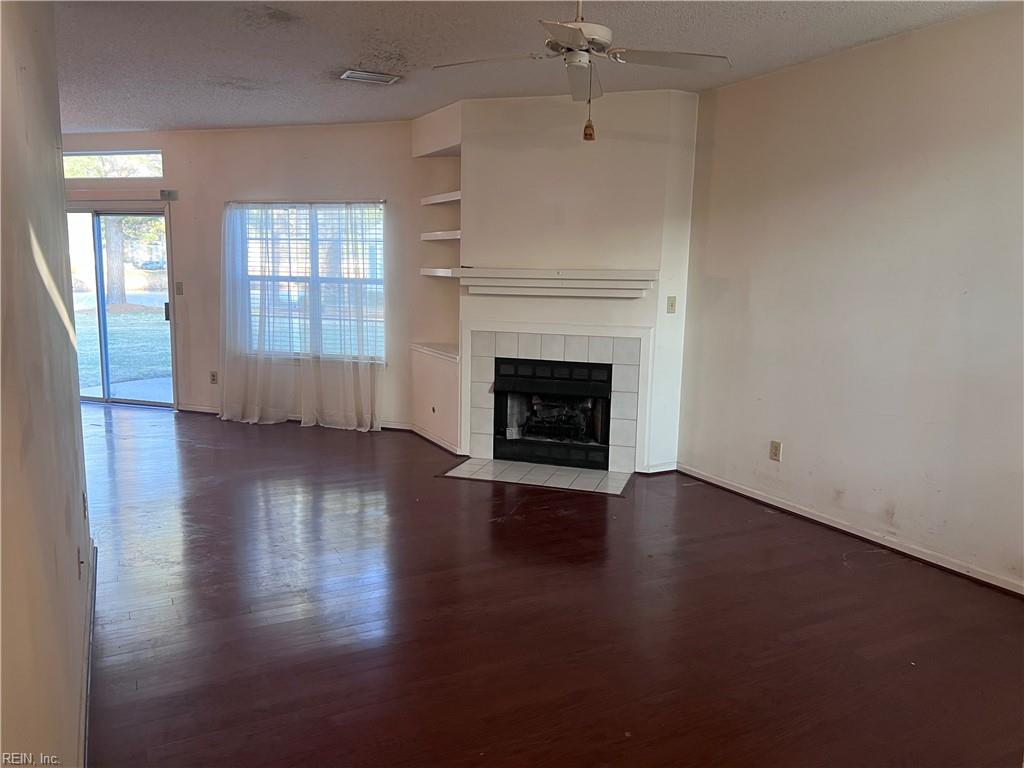 1302 Lake Drive Newport News VA 23602