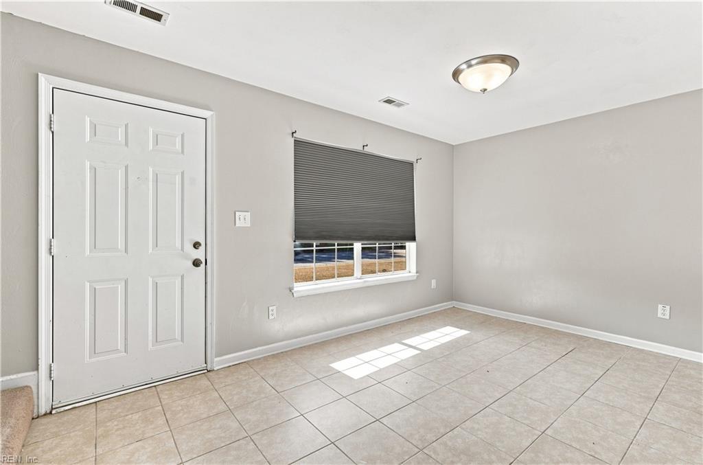 439 Eureka Loop Newport News VA 23601