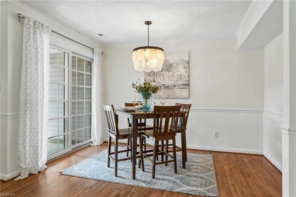 119 Monarch Glade Yorktown VA 23693