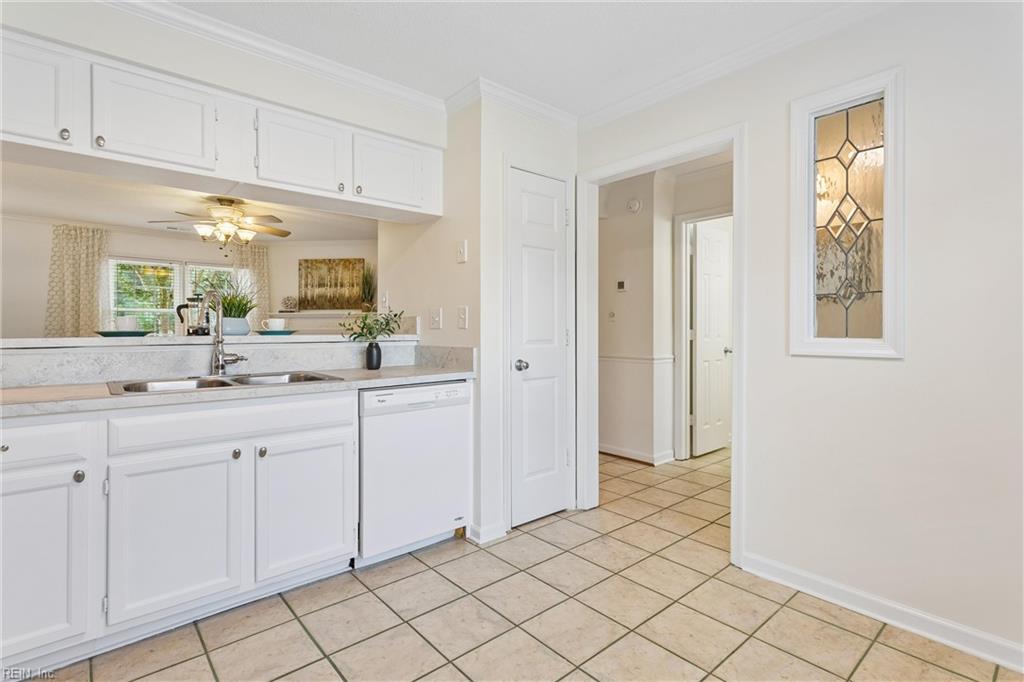 119 Monarch Glade Yorktown VA 23693