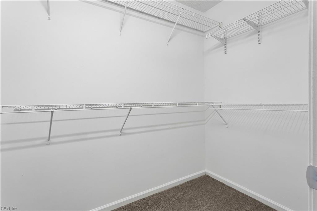 119 Monarch Glade Yorktown VA 23693