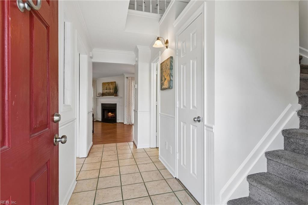 119 Monarch Glade Yorktown VA 23693