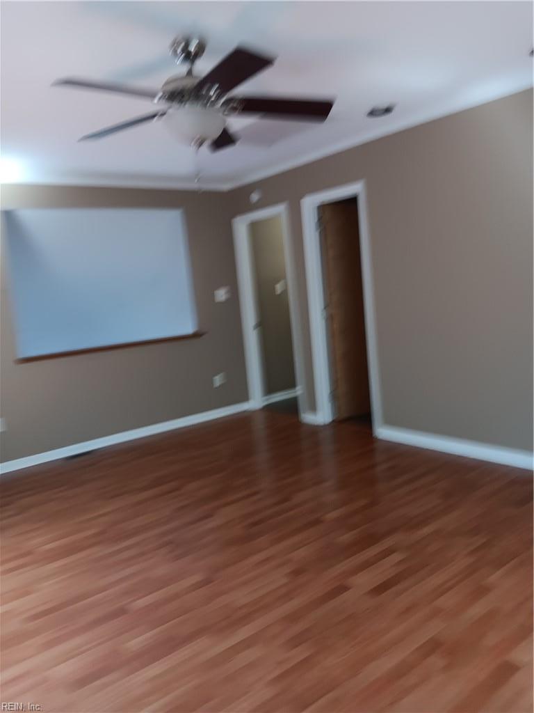211 Crestwood Court Yorktown VA 23692