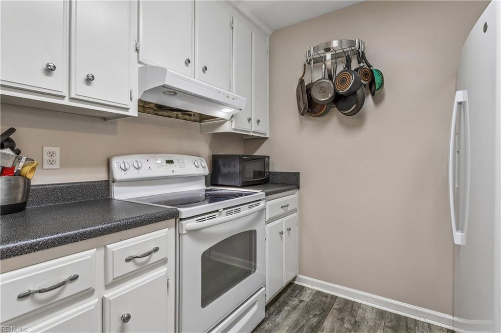 118 Cypress Crossing Yorktown VA 23692