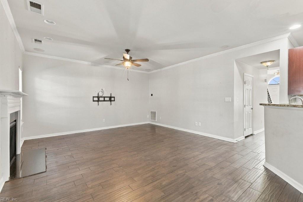 114 Brock Street Yorktown VA 23690