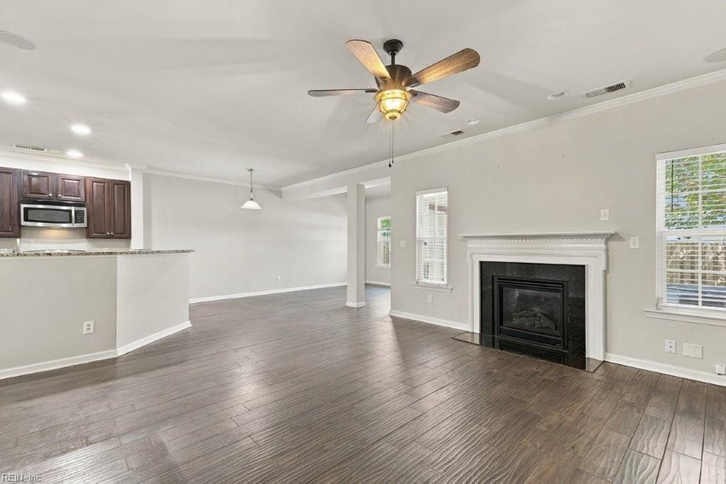 114 Brock Street Yorktown VA 23690