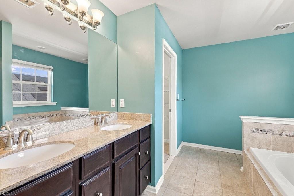114 Brock Street Yorktown VA 23690