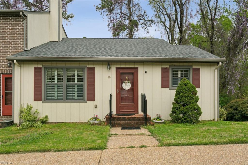 16 James Square Williamsburg VA 23185