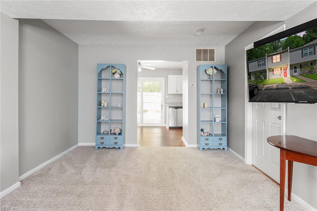 30 Otsego Drive Newport News VA 23602
