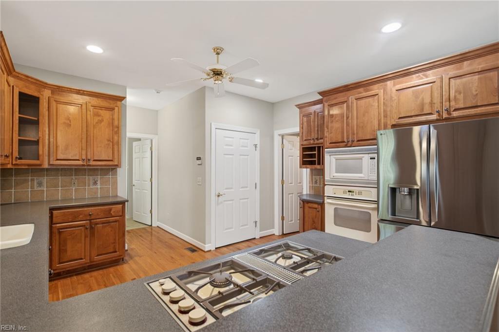 113 Edith Wharton Square Newport News VA 23606