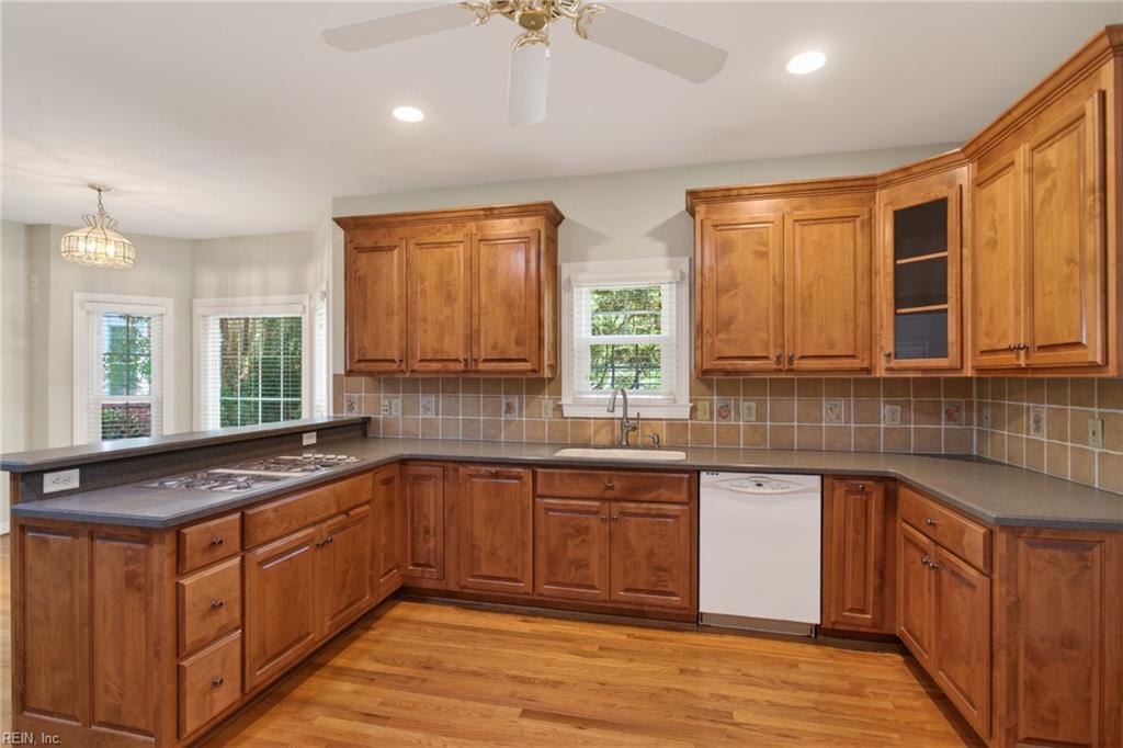 113 Edith Wharton Square Newport News VA 23606