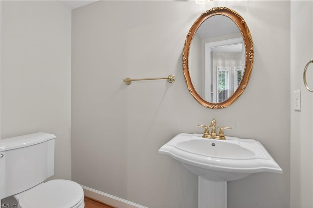 113 Edith Wharton Square Newport News VA 23606