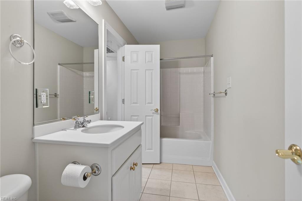 113 Edith Wharton Square Newport News VA 23606