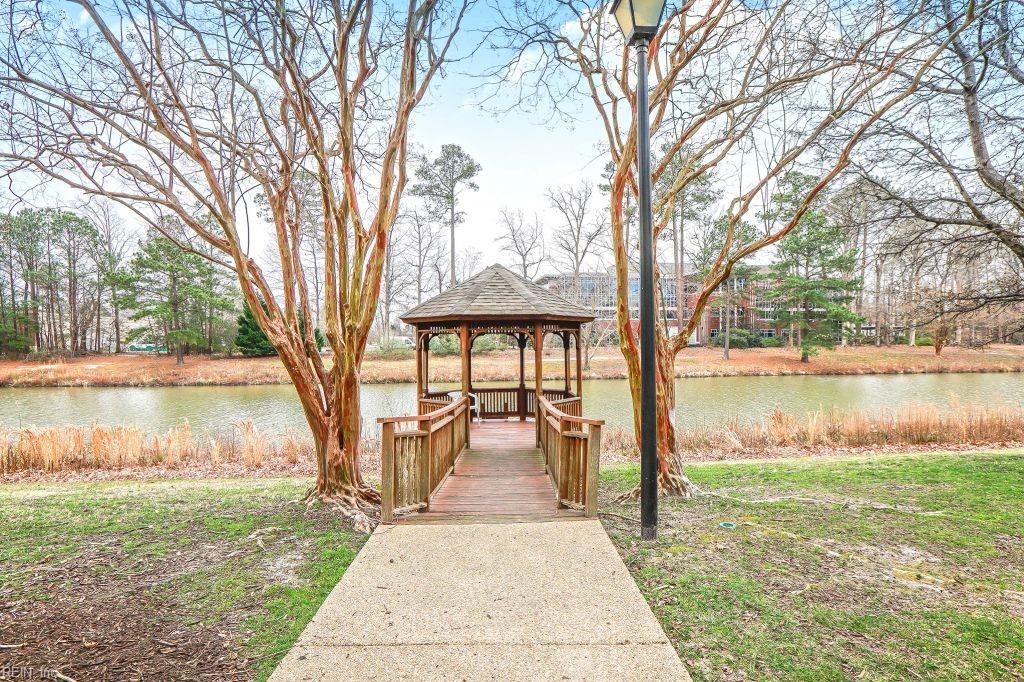 414 Persimmon Drive Yorktown VA 23693