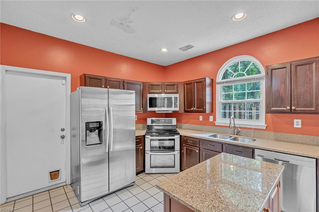 2267 Claymill Drive Newport News VA 23602