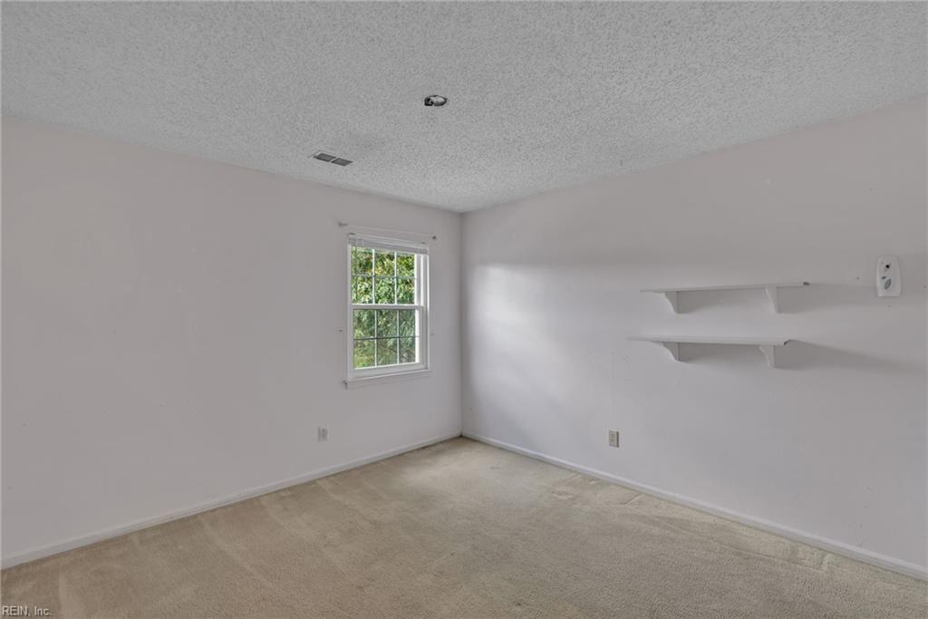 2267 Claymill Drive Newport News VA 23602
