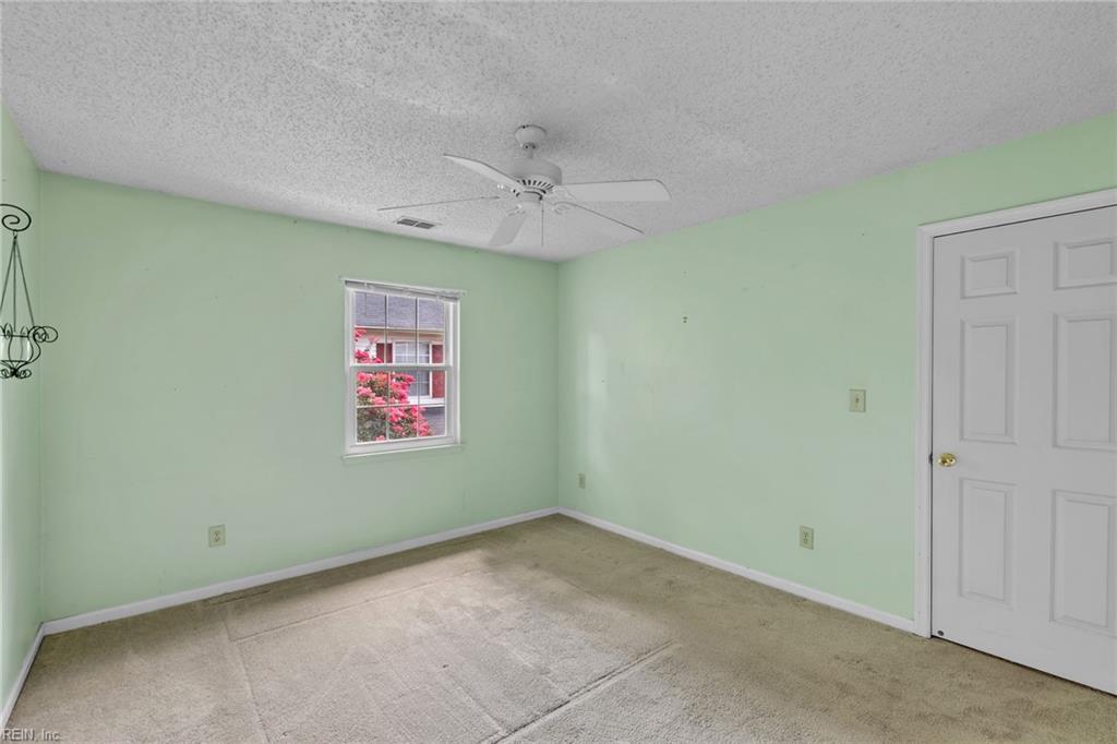 2267 Claymill Drive Newport News VA 23602