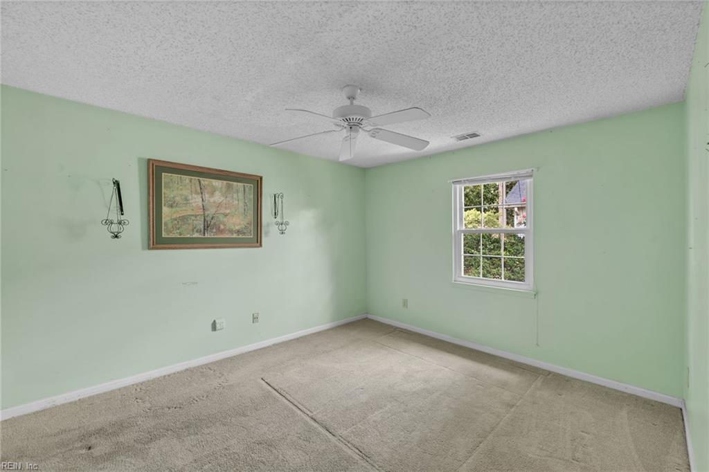 2267 Claymill Drive Newport News VA 23602