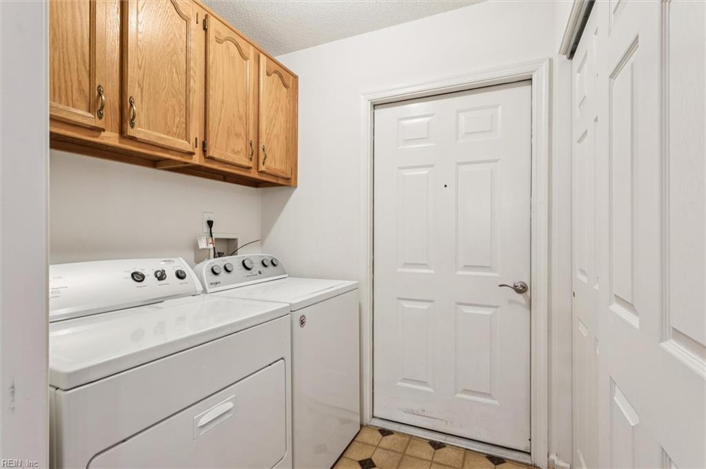 230 Timberline Loop Yorktown VA 23692