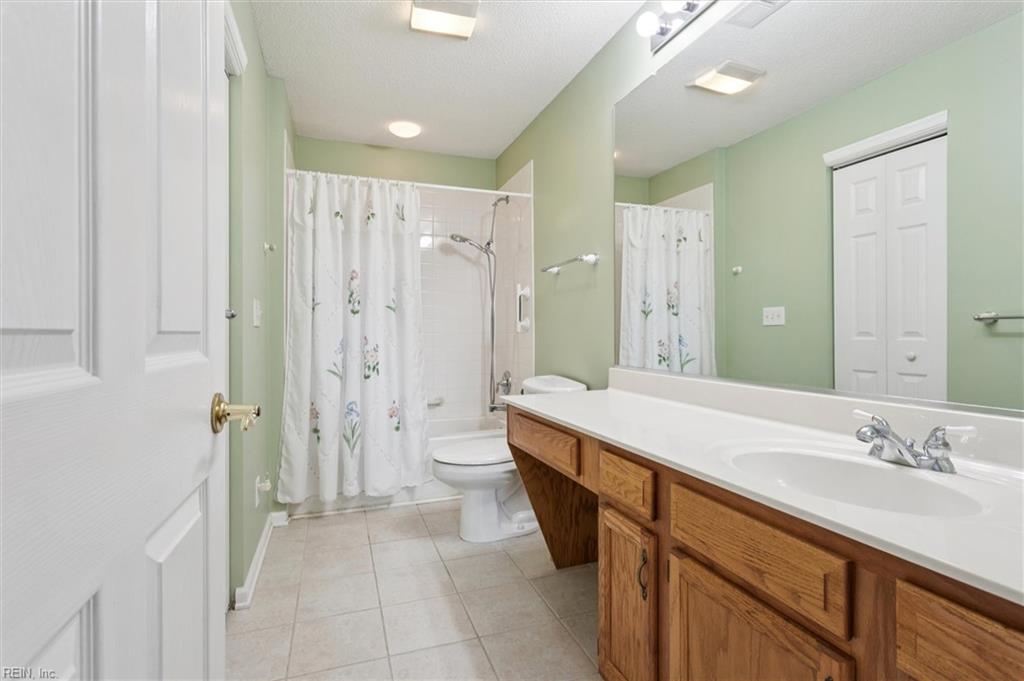 230 Timberline Loop Yorktown VA 23692