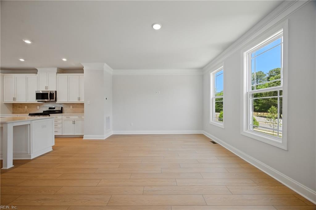 10 Bracewell Lane Yorktown VA 23692