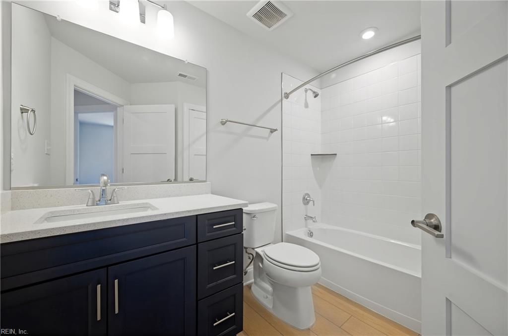 10 Bracewell Lane Yorktown VA 23692