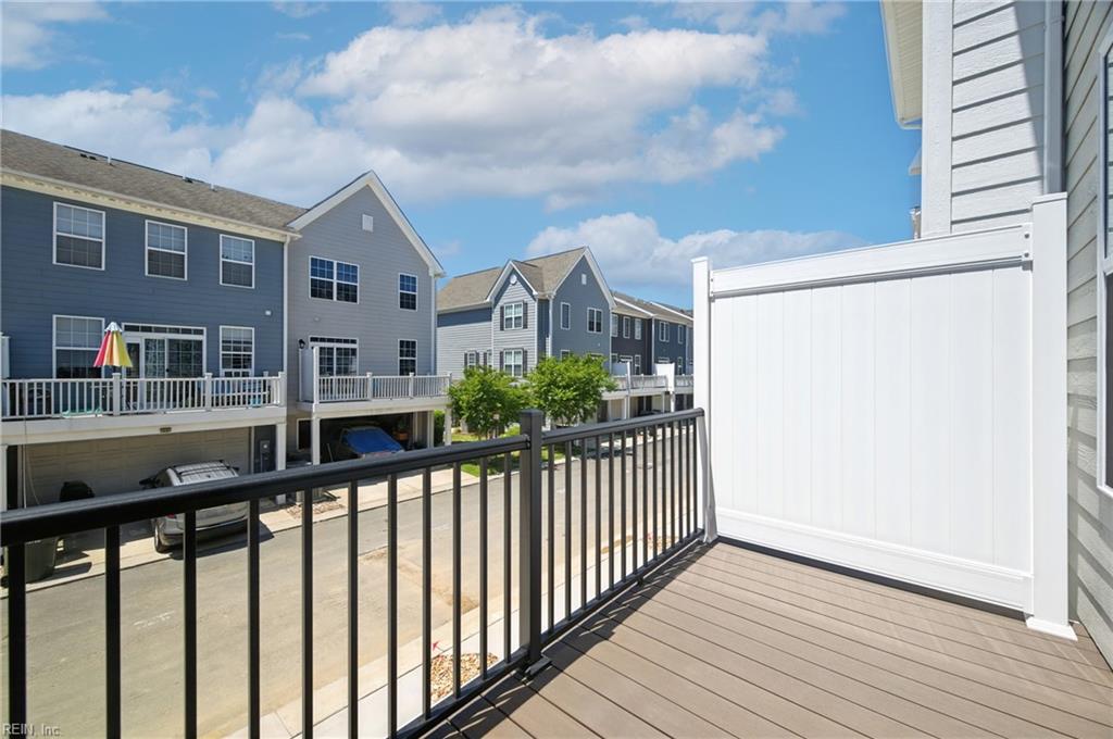 10 Bracewell Lane Yorktown VA 23692